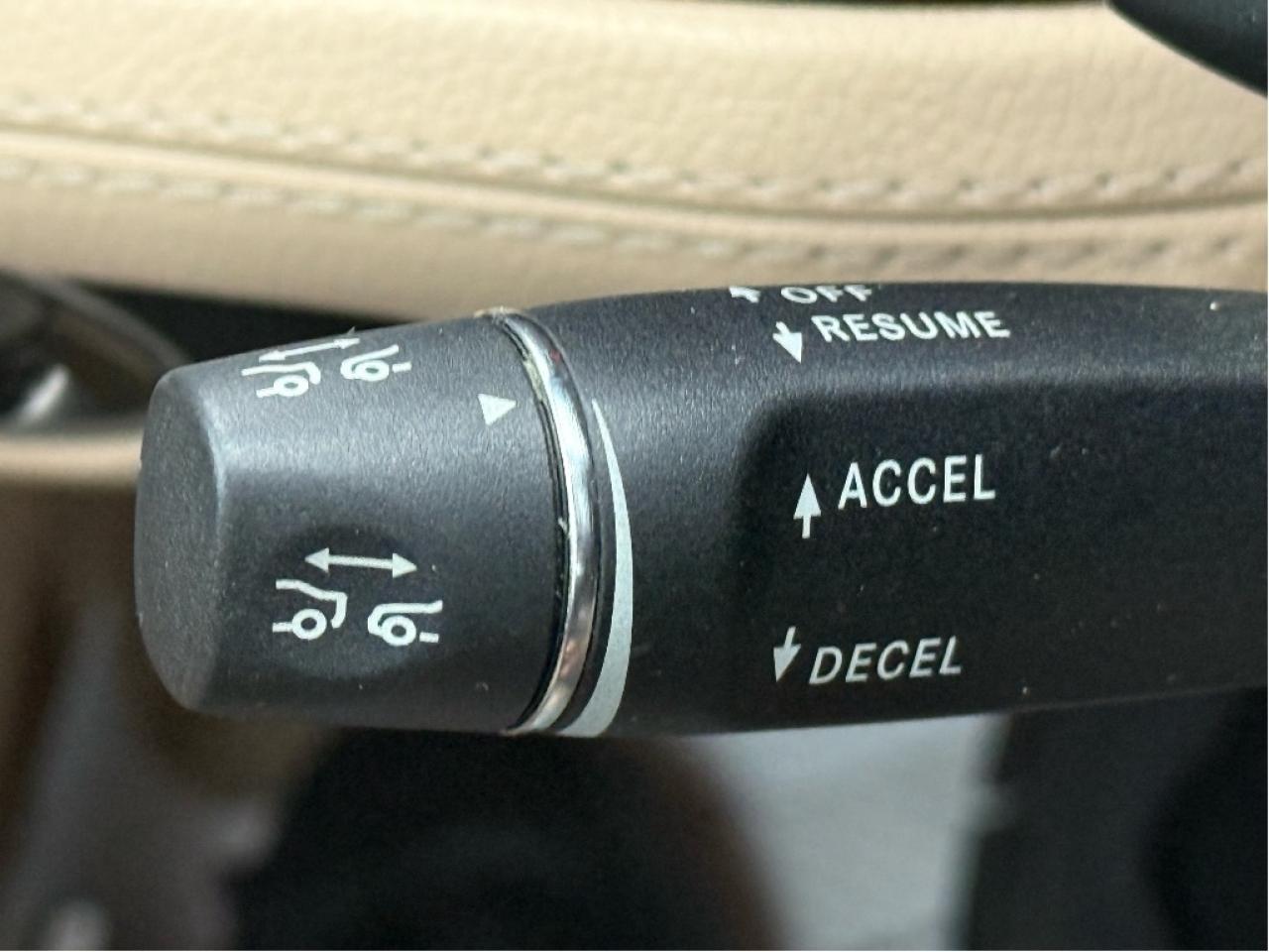 2013 Mercedes-Benz SL-Class SL 550 1 Owner CleanCarfax Loaded LowKMs Certified Photo