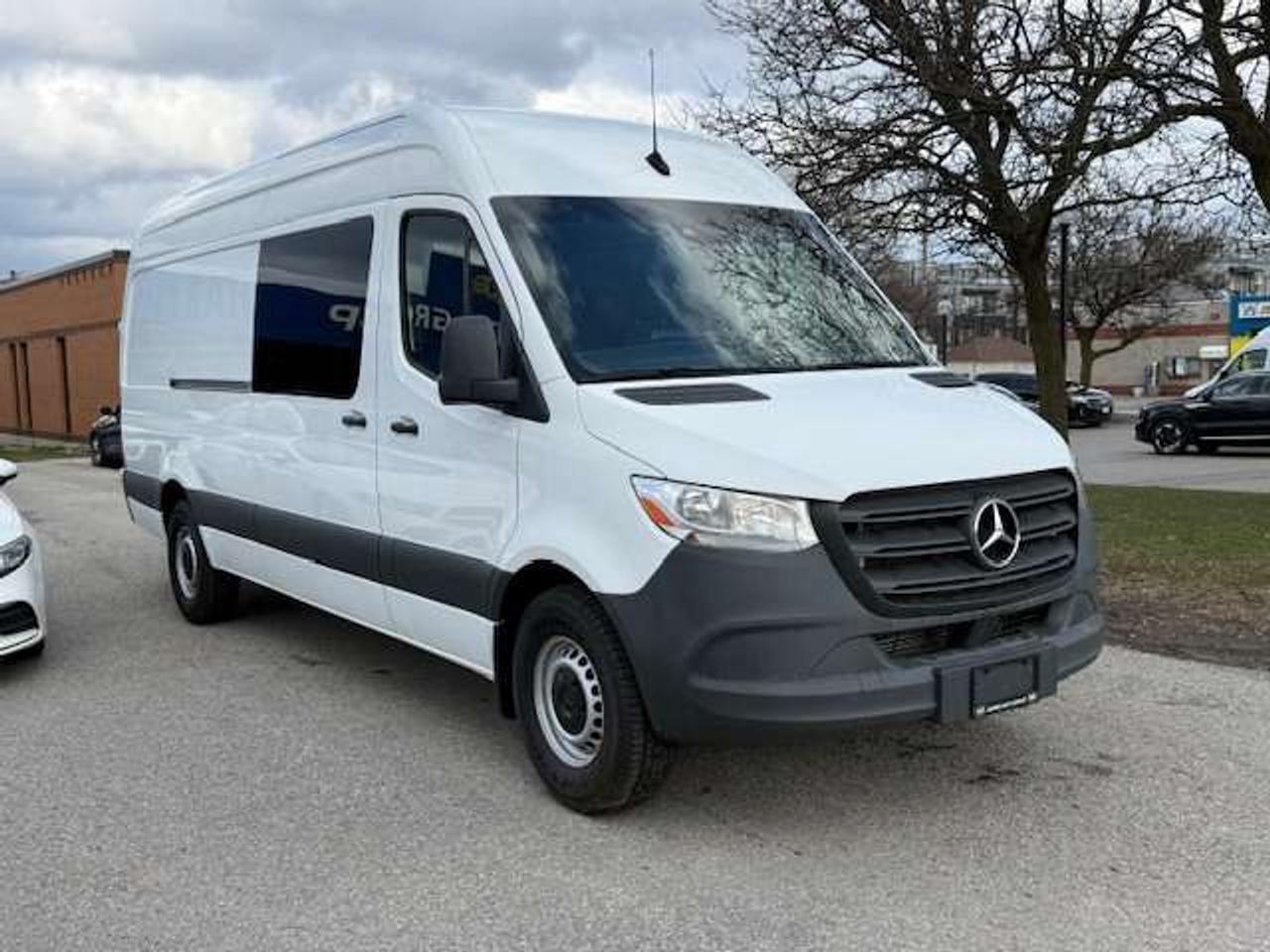 2022 Mercedes-Benz Sprinter 5SeaterCrewVan 170 WheelBase Certified Loaded Photo