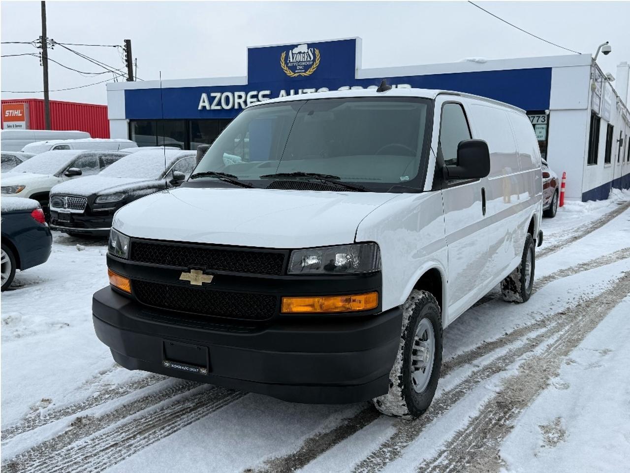 2022 Chevrolet Express 2500 2500 135 WheelBase BackUpCam Warranty Certified Photo0