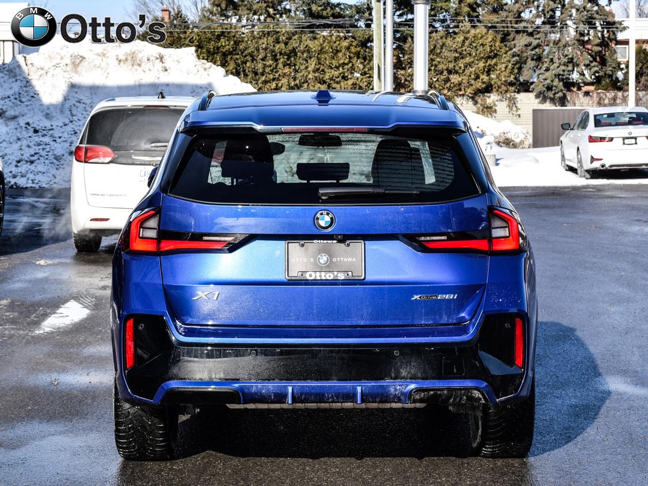 2023 BMW X1 xDrive28i M Sport Package Premium Essential Packag Photo