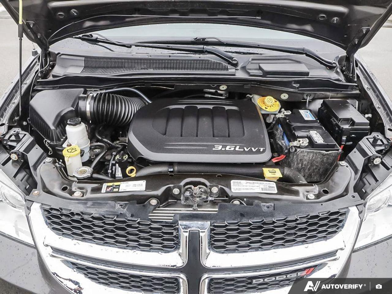 2017 Dodge Grand Caravan SXT Photo