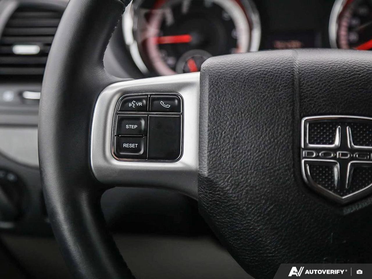 2017 Dodge Grand Caravan SXT Photo