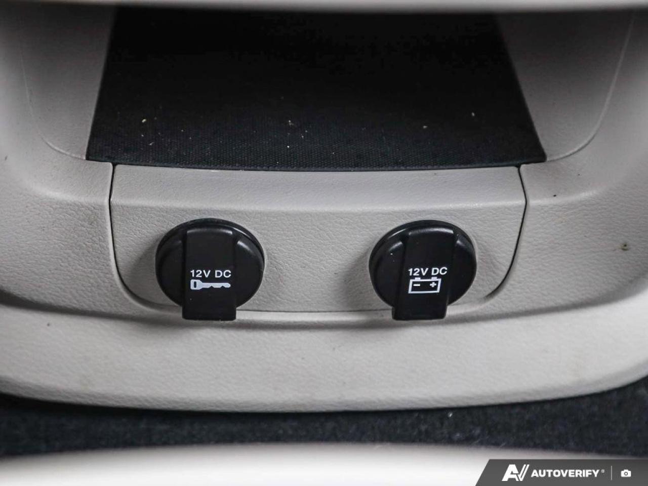 2017 Dodge Grand Caravan SXT Photo