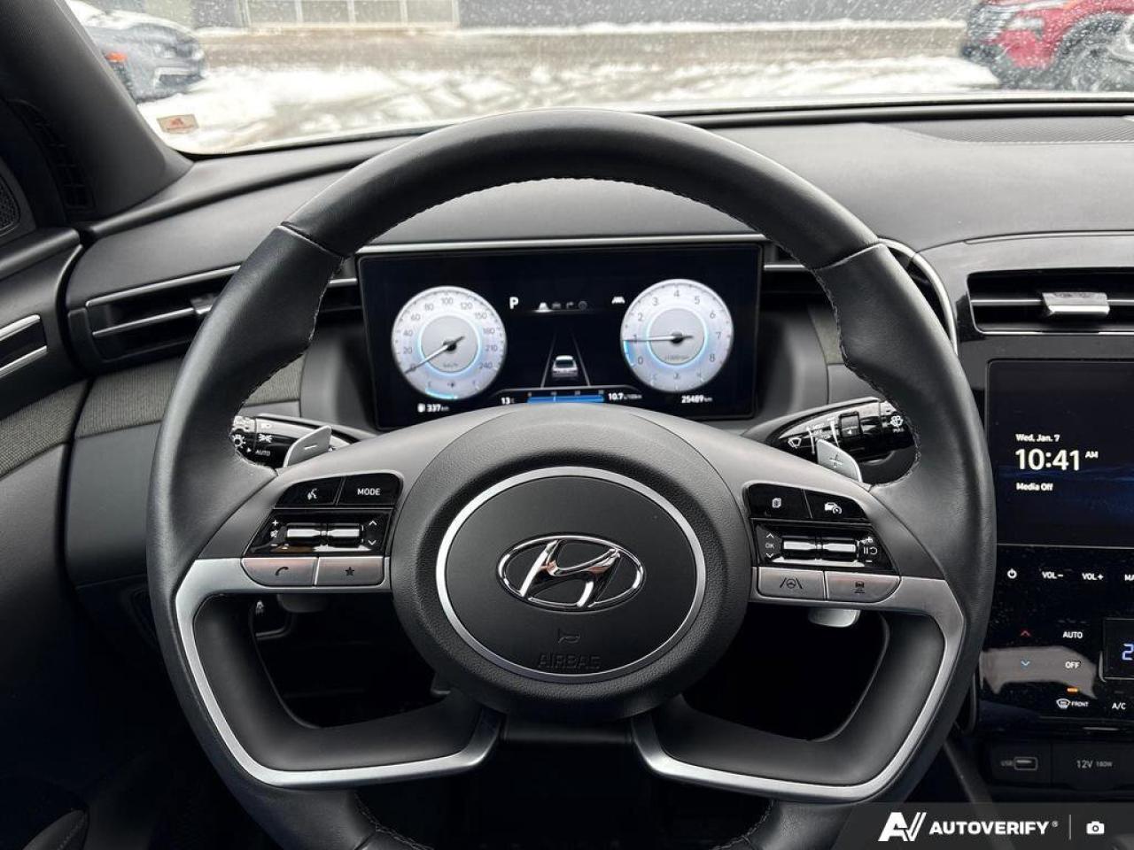 2024 Hyundai Santa Cruz Ultimate   CLEAN CARFAX   ONE OWNER   HEATED AND V Photo