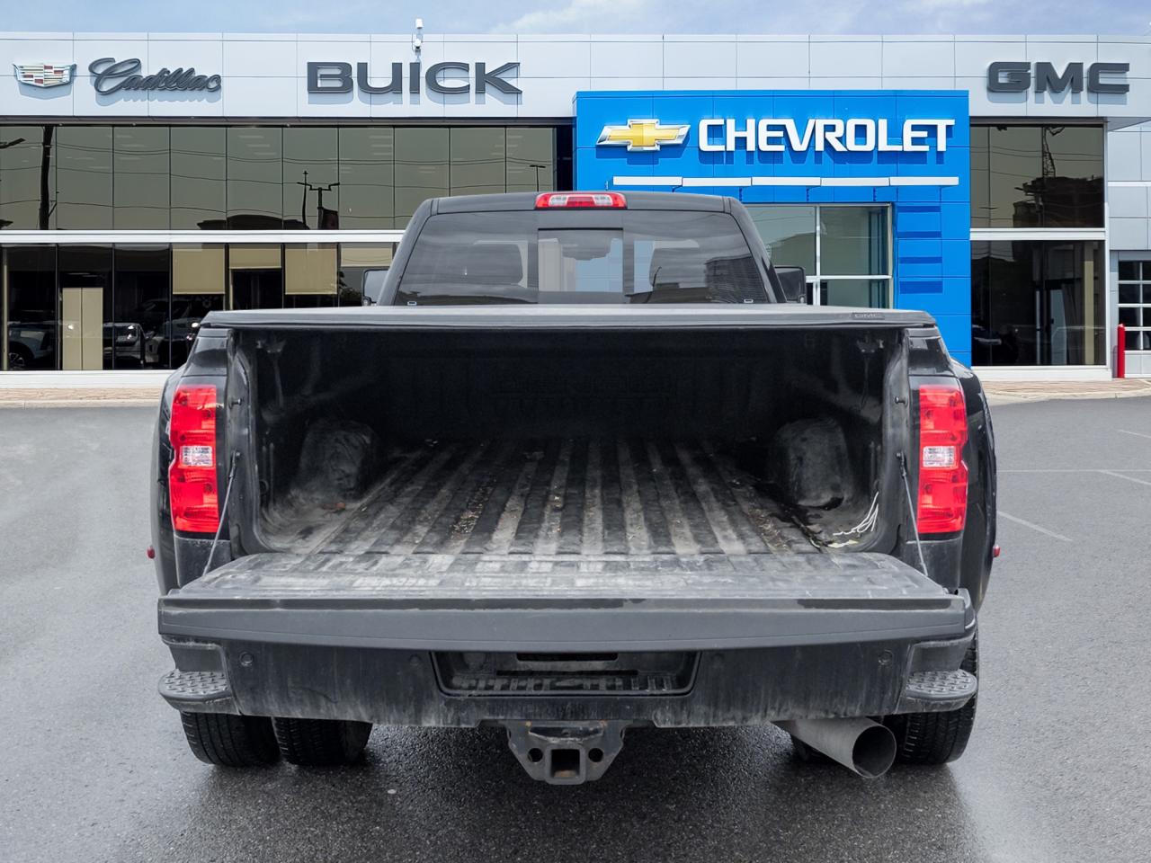 2018 GMC Sierra 3500HD SLT Crew Cab Long Box 4WD   Diesel   Dually Photo