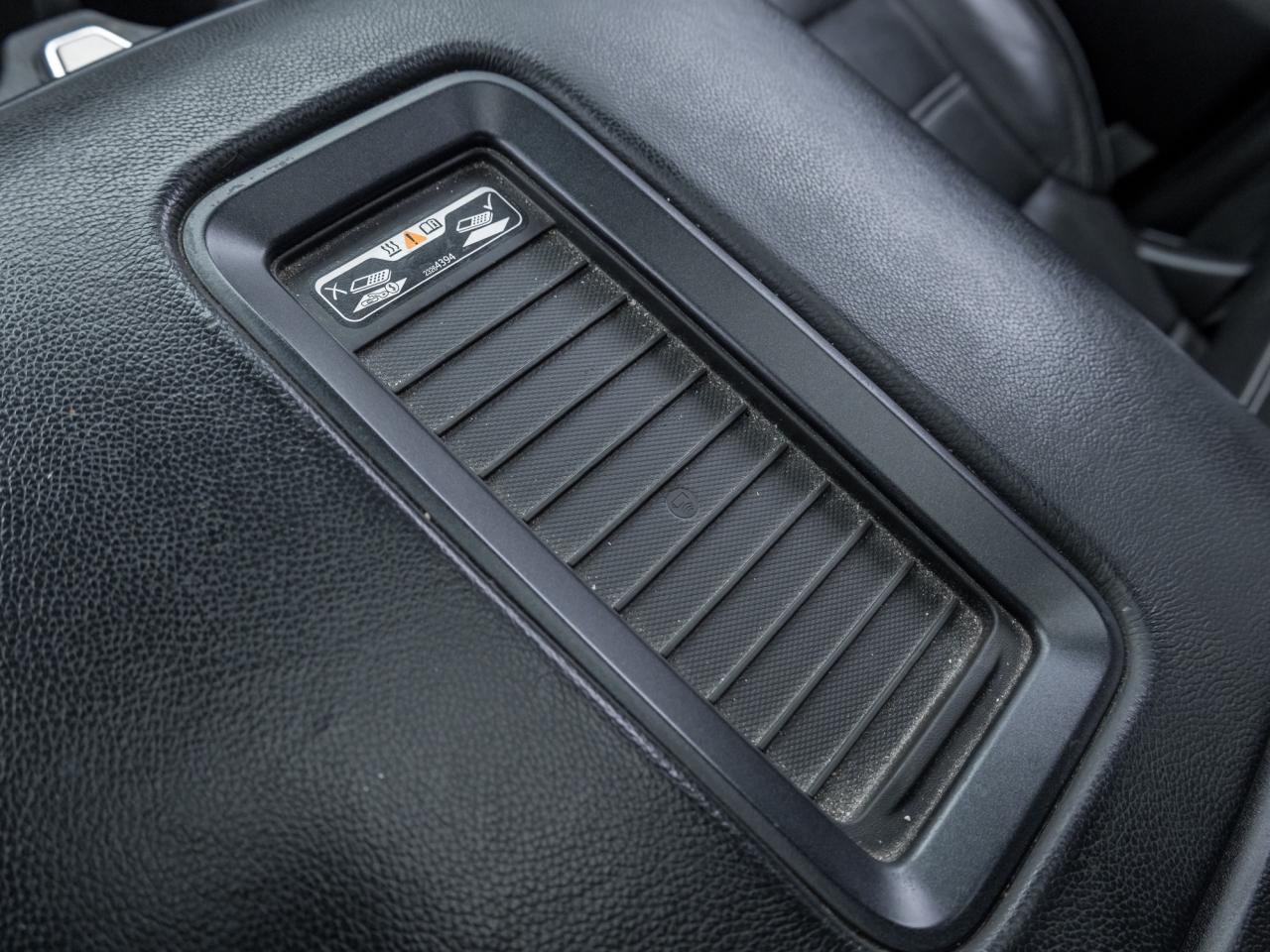 2018 GMC Sierra 3500HD SLT Crew Cab Long Box 4WD   Diesel   Dually Photo