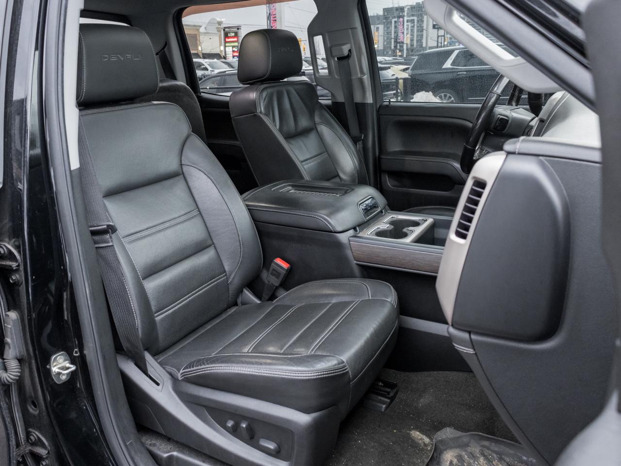 2018 GMC Sierra 3500HD SLT Crew Cab Long Box 4WD   Diesel   Dually Photo