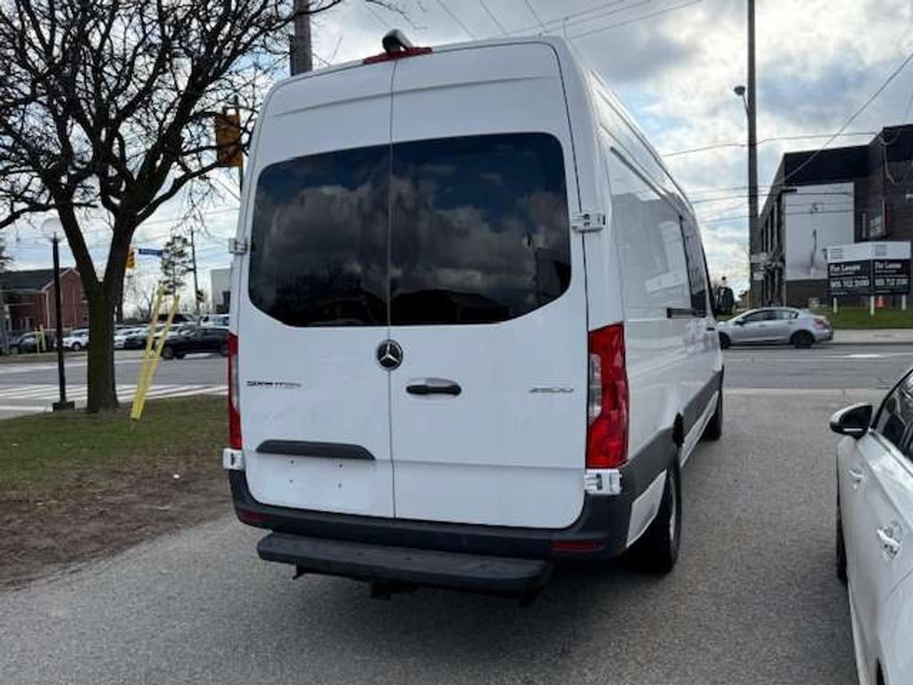 2022 Mercedes-Benz Sprinter 5SeaterCrewVan 170 WheelBase Certified Loaded Photo