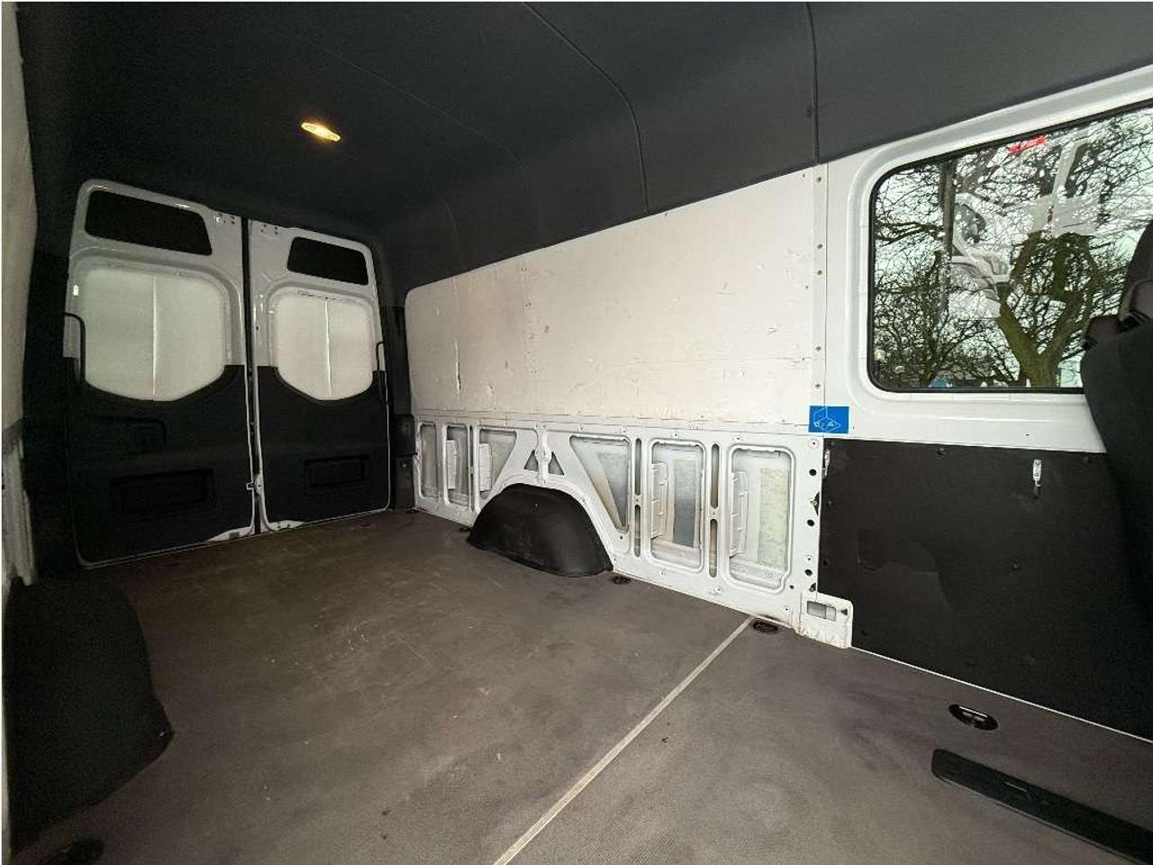 2022 Mercedes-Benz Sprinter 5SeaterCrewVan 170 WheelBase Certified Loaded Photo