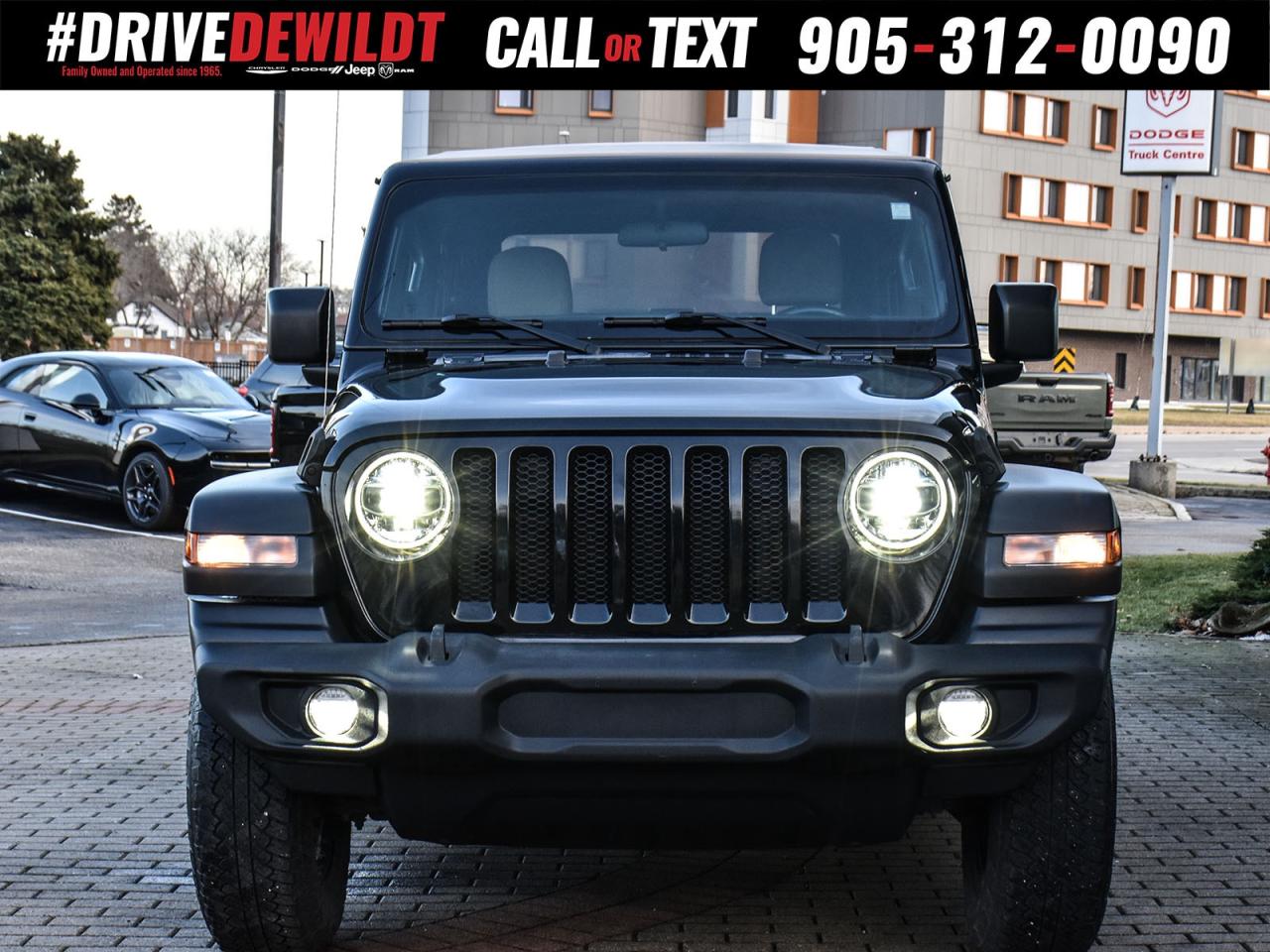 2020 Jeep Wrangler BLACK AND TAN   COLD WEATHER GRP   1 OWNER Photo4