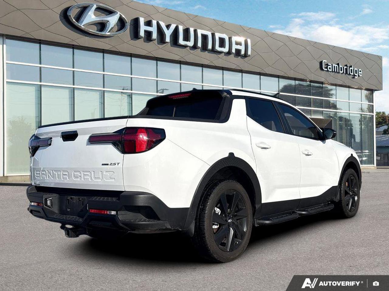 2024 Hyundai Santa Cruz Ultimate   CLEAN CARFAX   ONE OWNER   HEATED & VEN Photo