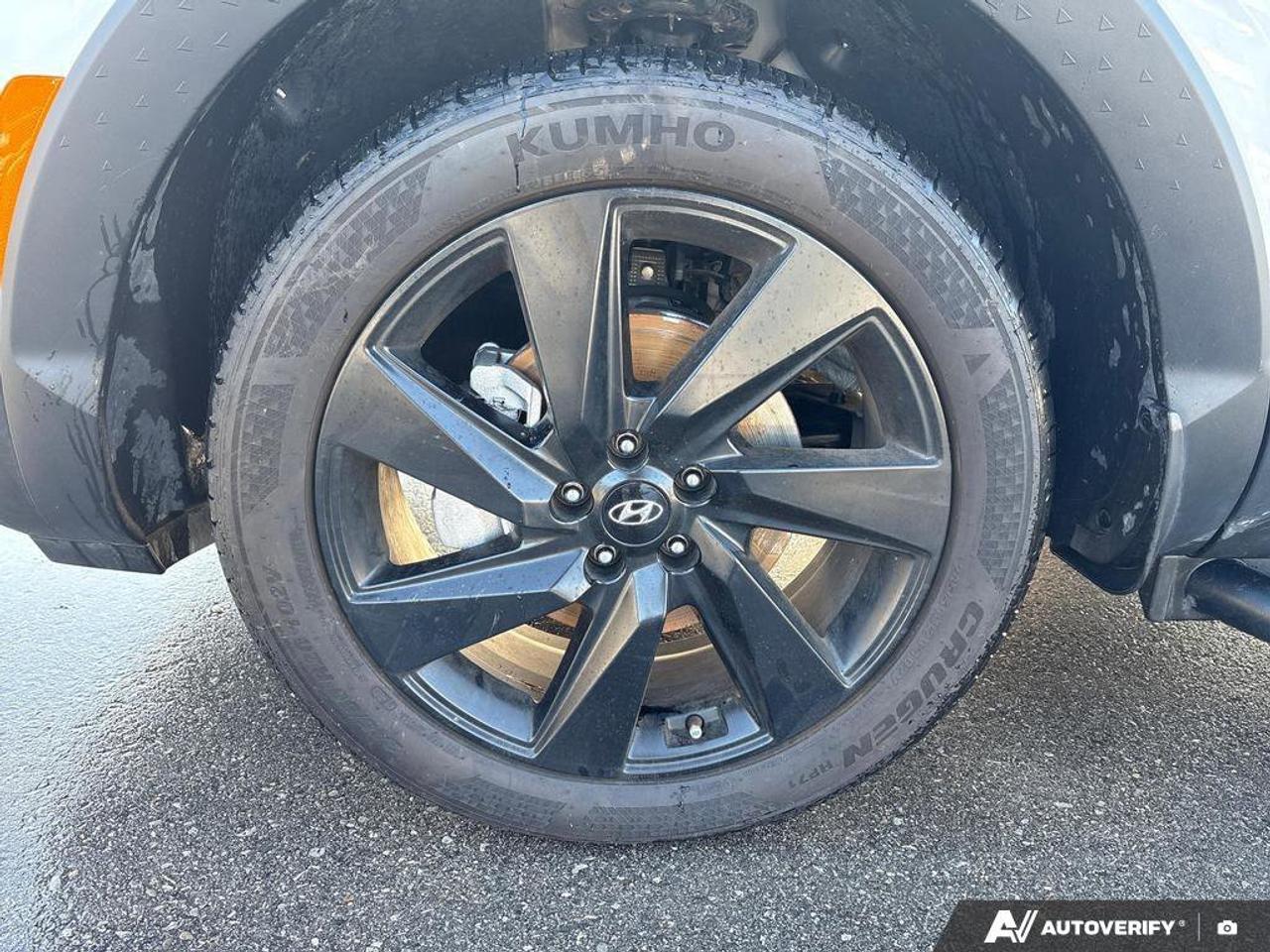 2024 Hyundai Santa Cruz Ultimate   CLEAN CARFAX   ONE OWNER   HEATED & VEN Photo