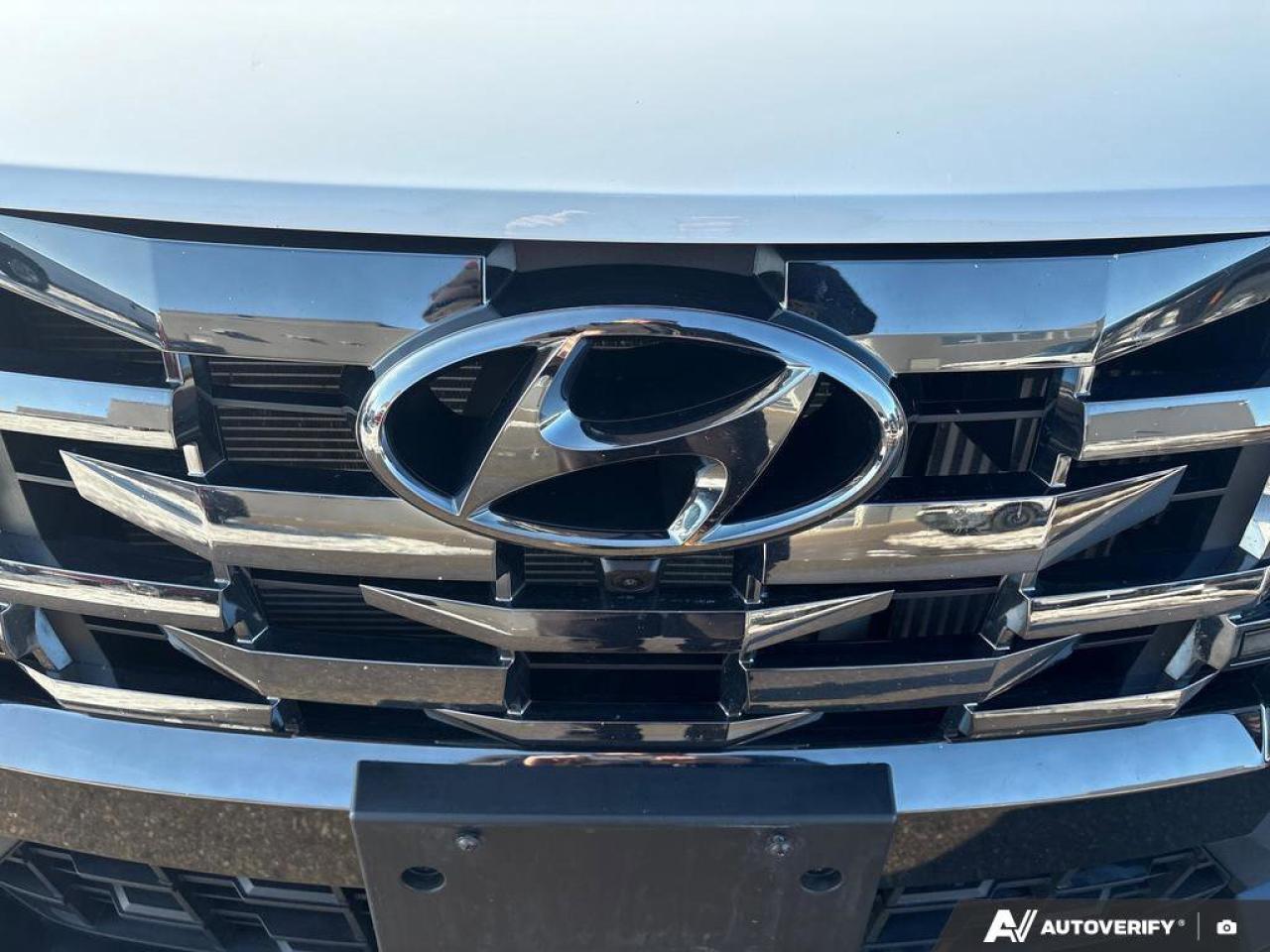 2024 Hyundai Santa Cruz Ultimate   CLEAN CARFAX   ONE OWNER   HEATED & VEN Photo