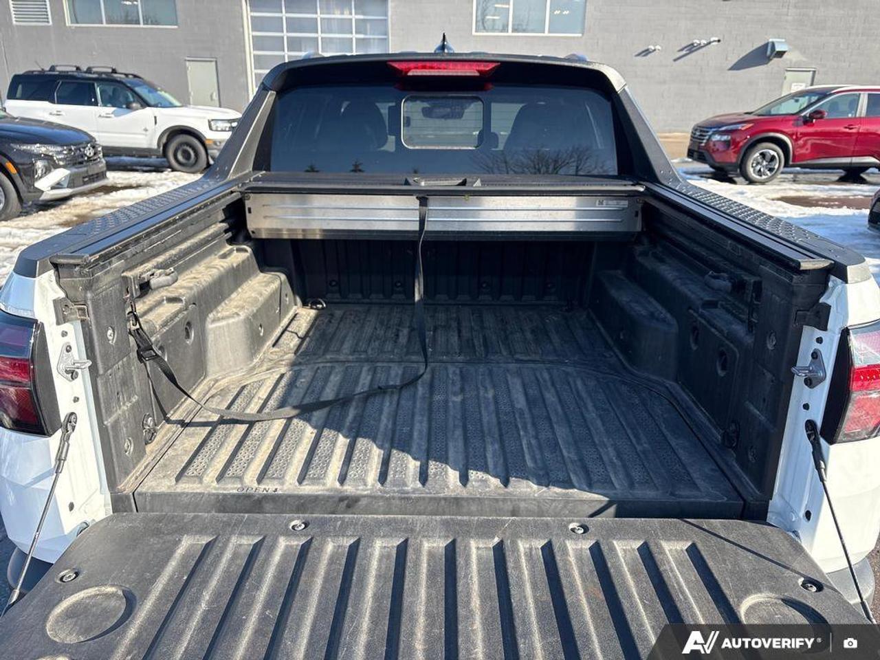 2024 Hyundai Santa Cruz Ultimate   CLEAN CARFAX   ONE OWNER   HEATED & VEN Photo