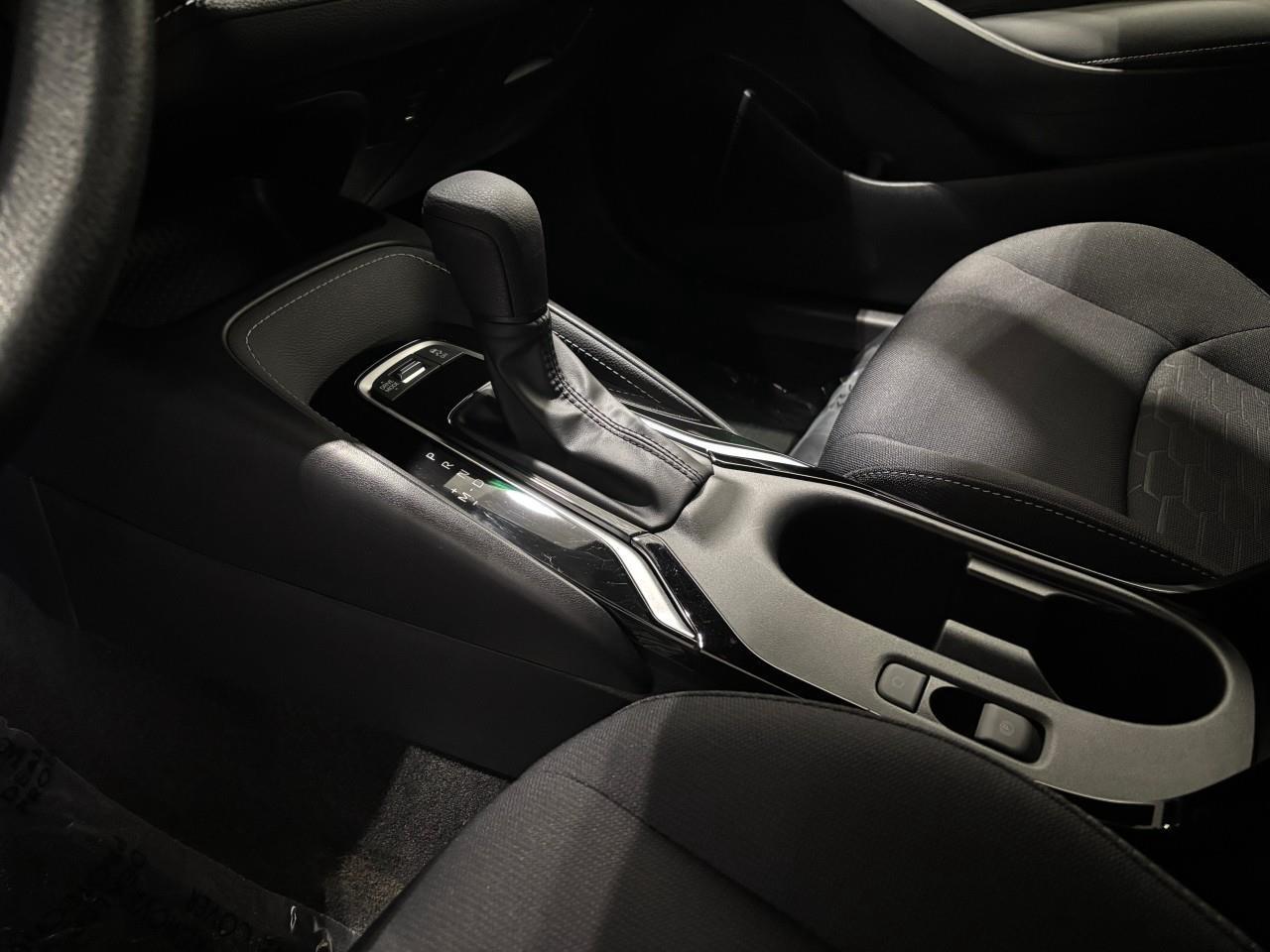 2024 Toyota Corolla Hatchback  Photo