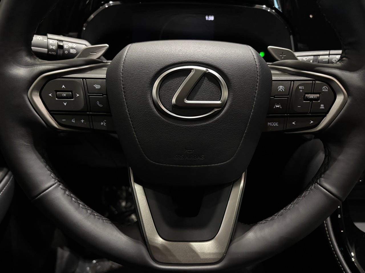 2025 Lexus NX 350h PREMIUM PACKAGE   LEXUS CERTIFIED PRE-OWNED   CARF Photo