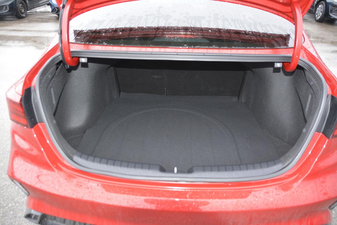 2024 Kia Forte GT-Line Photo