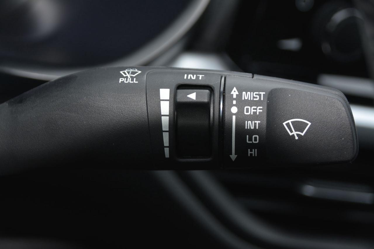 2024 Kia Forte GT-Line Photo