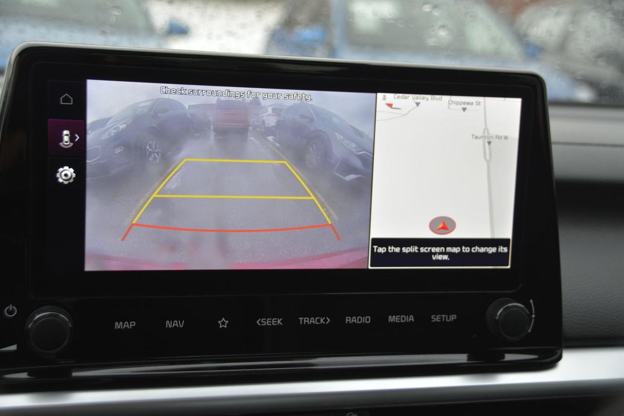 2024 Kia Forte GT-Line Photo