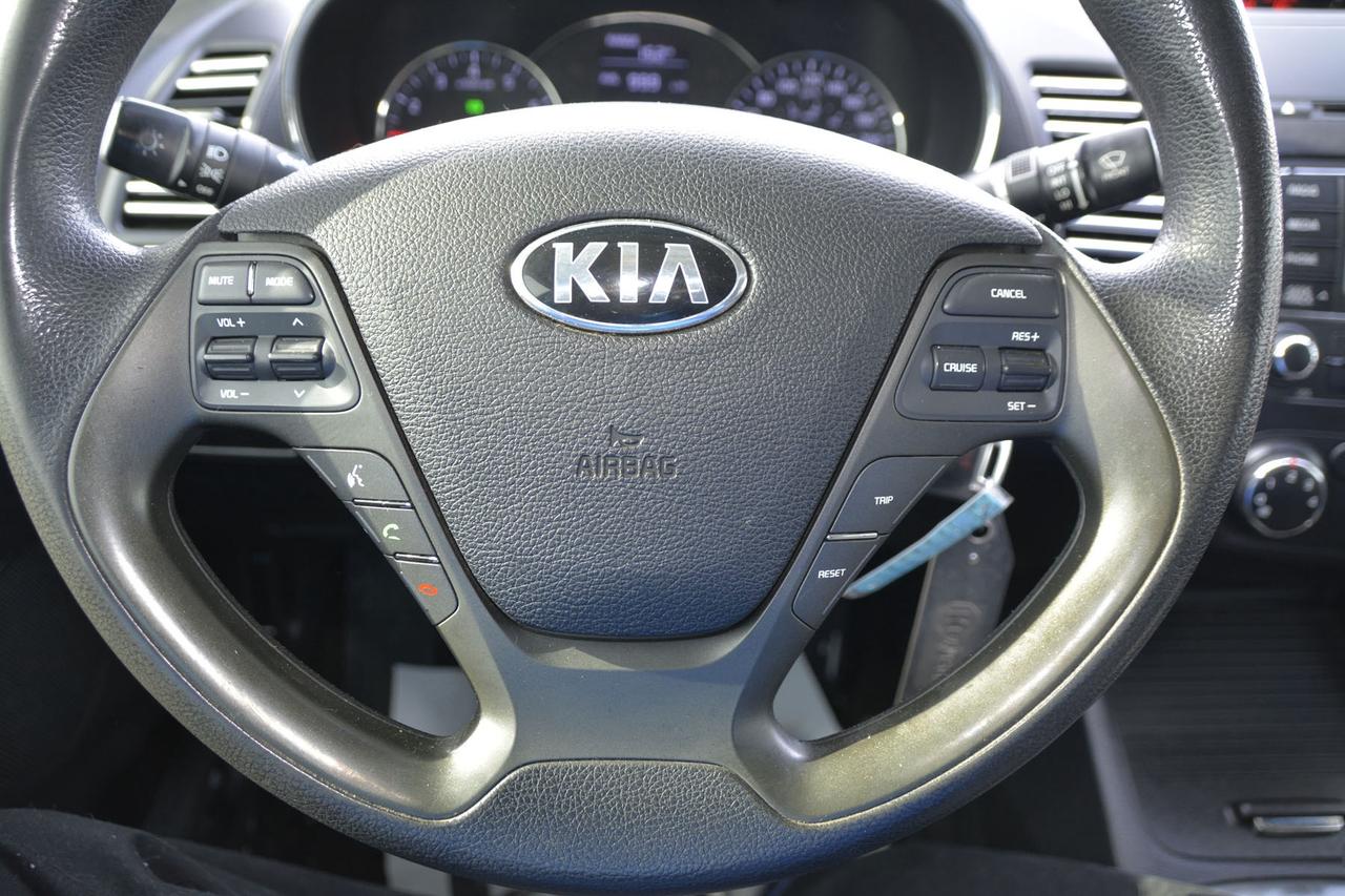 2016 Kia Forte CERTIFIED Photo