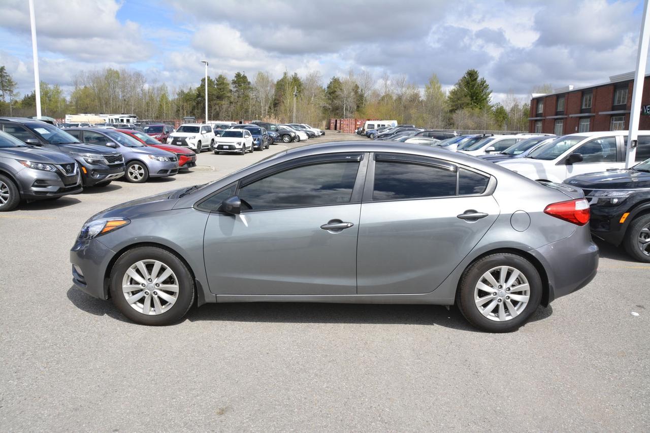 2016 Kia Forte 4dr Sdn Auto LX Photo