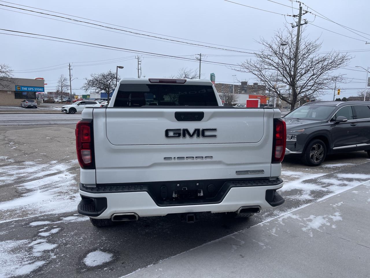 2023 GMC Sierra 1500 4WD Crew Cab 147  Elevation Nav Remote Start Photo