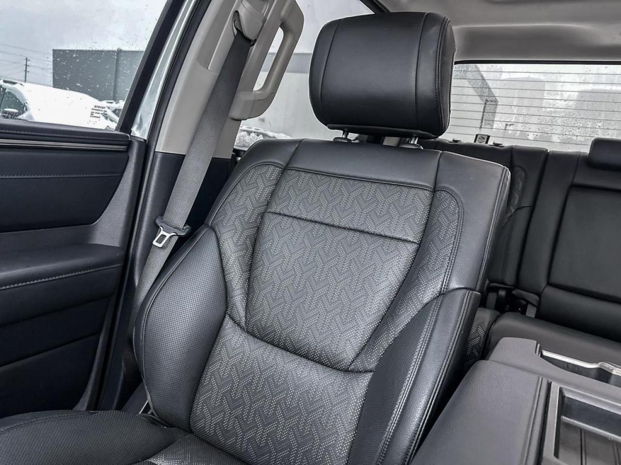 2022 Toyota Tundra Limited  Photo