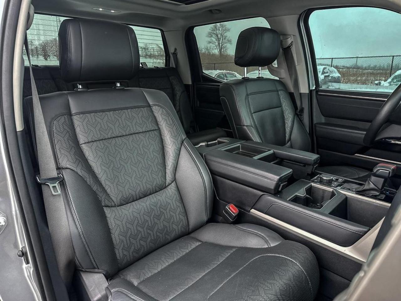 2022 Toyota Tundra Limited  Photo