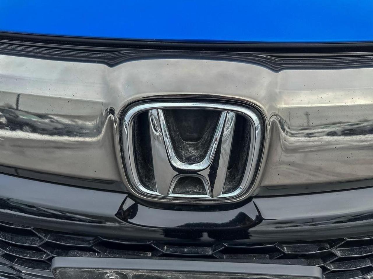 2022 Honda HR-V Touring Photo