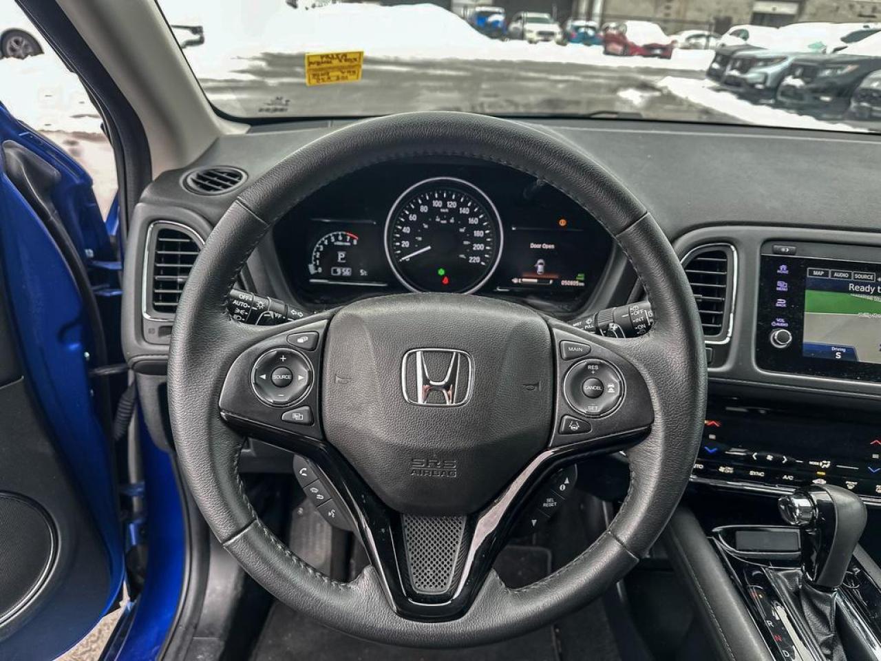 2022 Honda HR-V Touring Photo