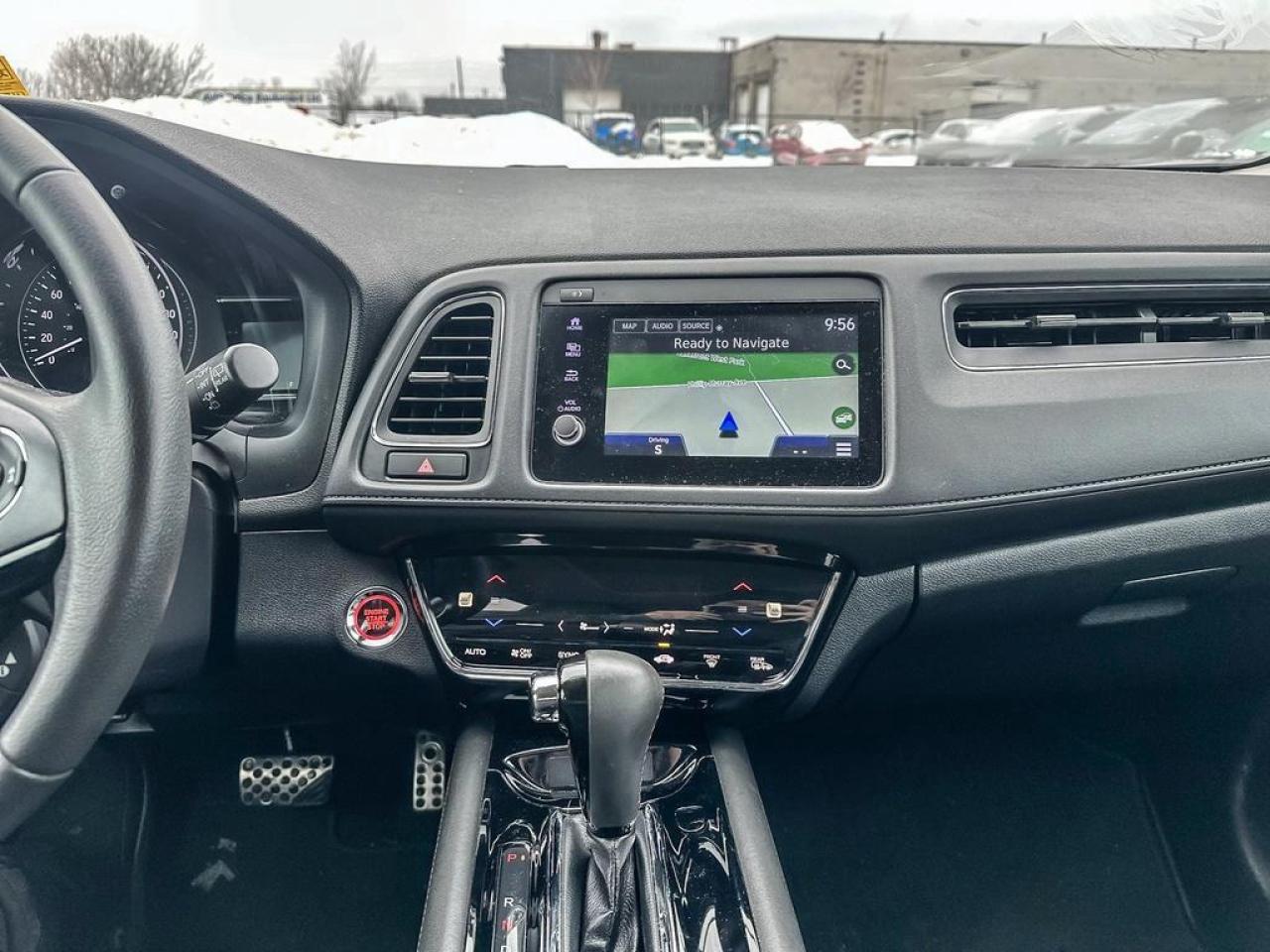 2022 Honda HR-V Touring Photo