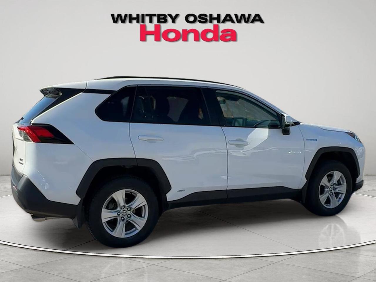 2021 Toyota RAV4 Hybrid XLE Photo