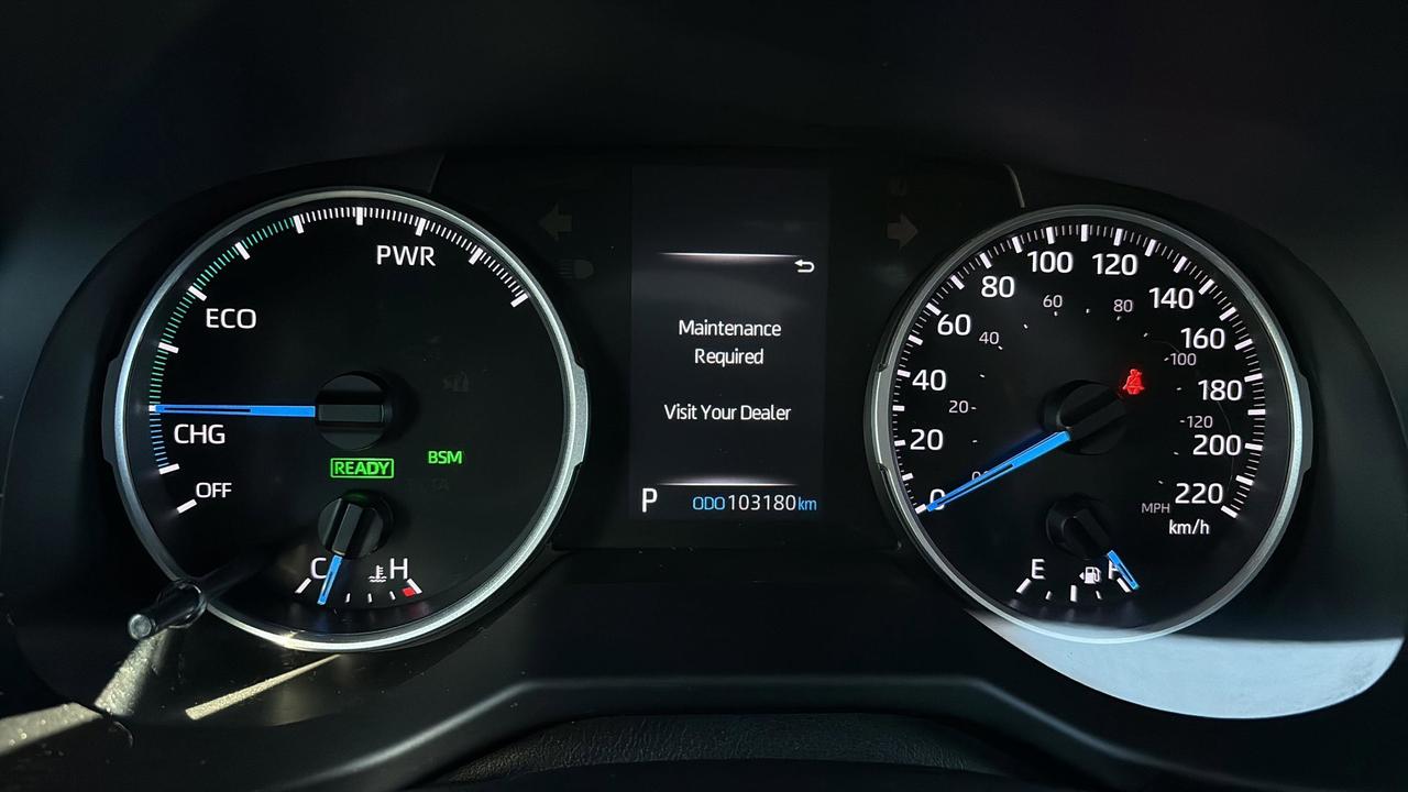2021 Toyota RAV4 Hybrid XLE Photo