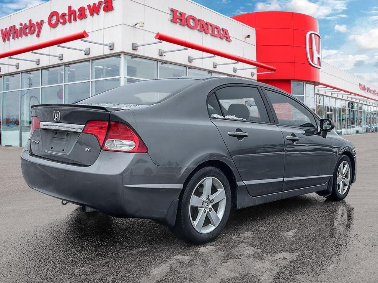 2011 Honda Civic SE Photo