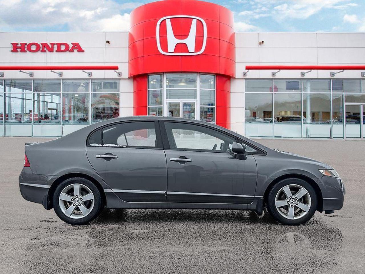 2011 Honda Civic SE Photo