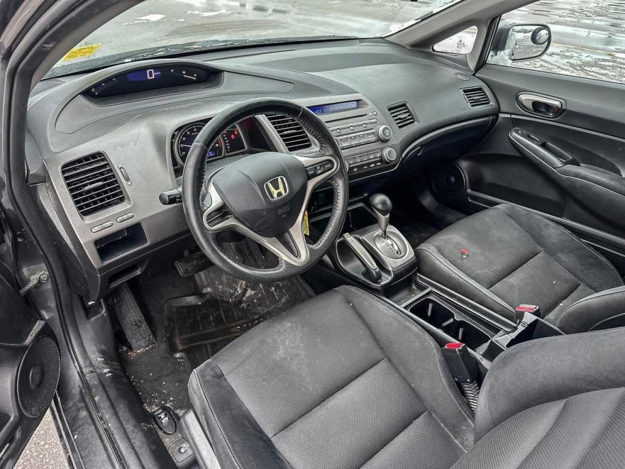 2011 Honda Civic SE Photo