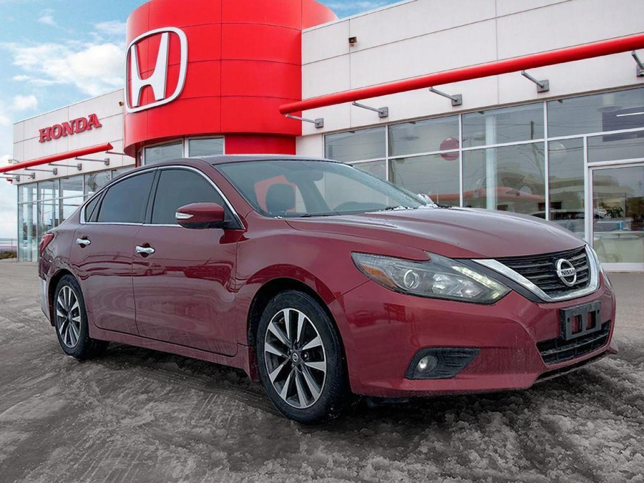 2016 Nissan Altima 2.5 Photo
