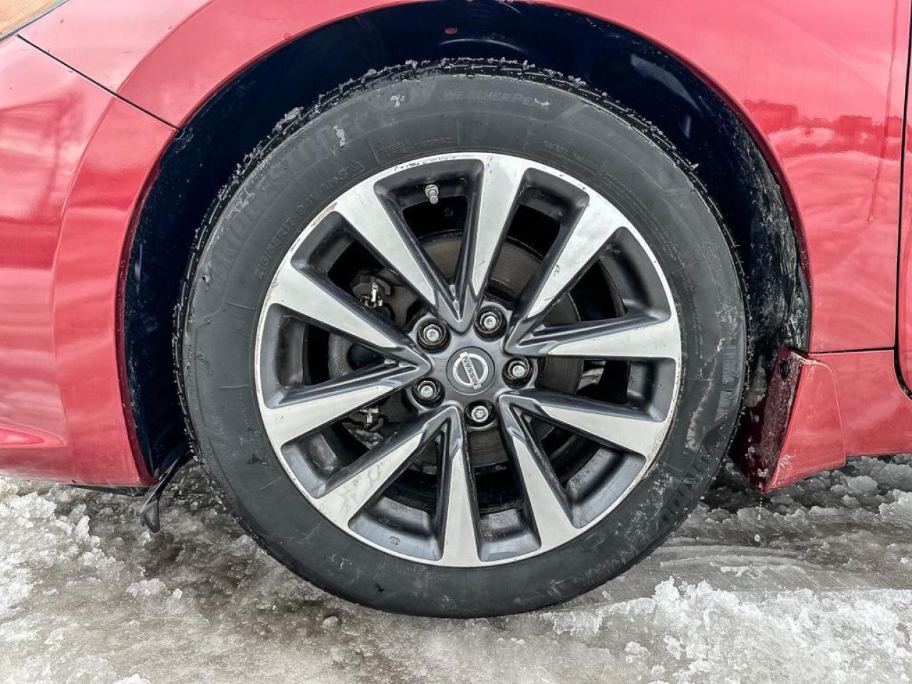 2016 Nissan Altima 2.5 Photo