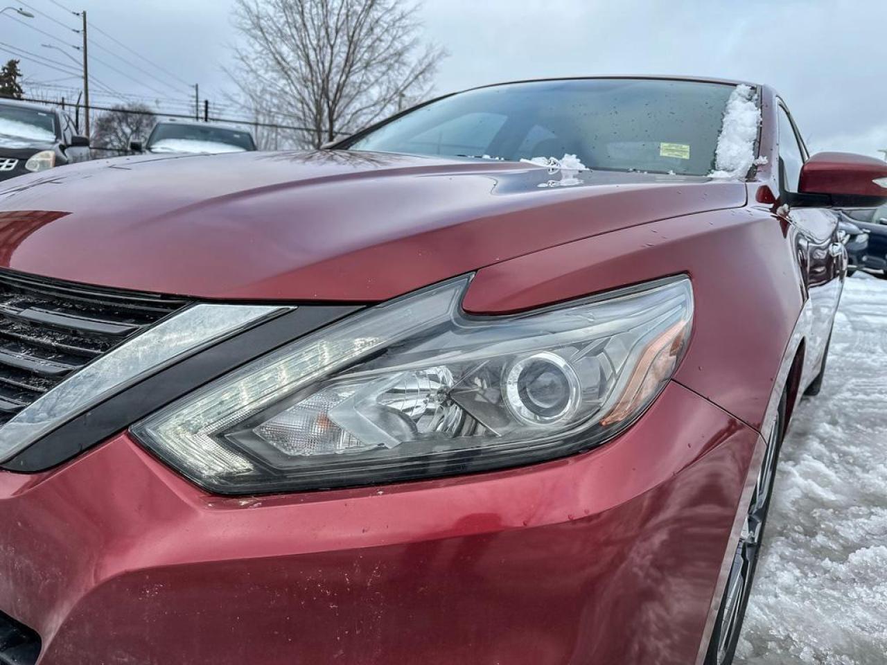 2016 Nissan Altima 2.5 Photo