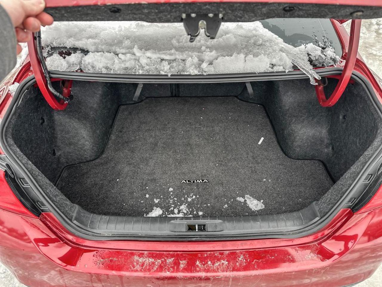 2016 Nissan Altima 2.5 Photo