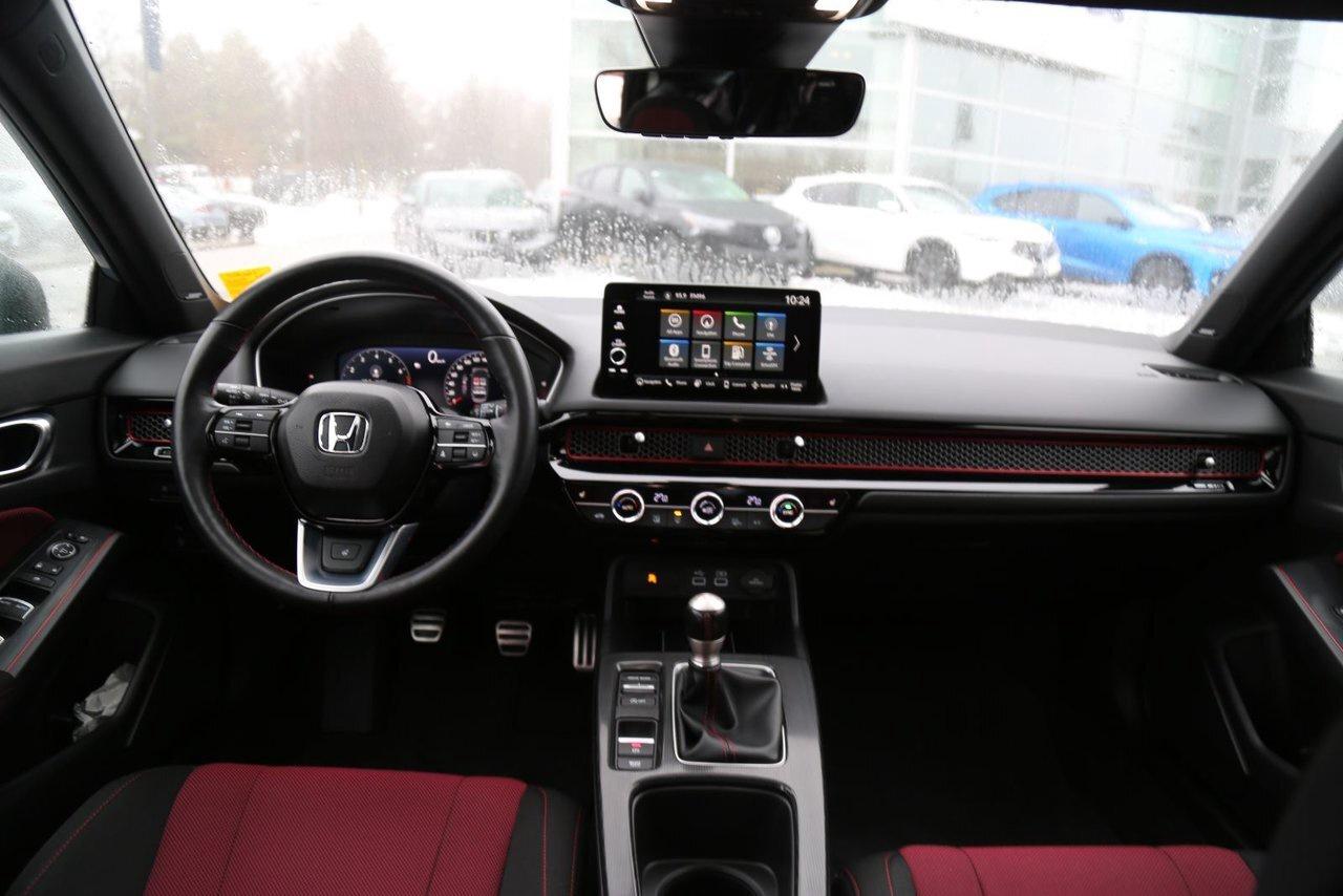 2024 Honda Civic Si Sedan HFP package Photo
