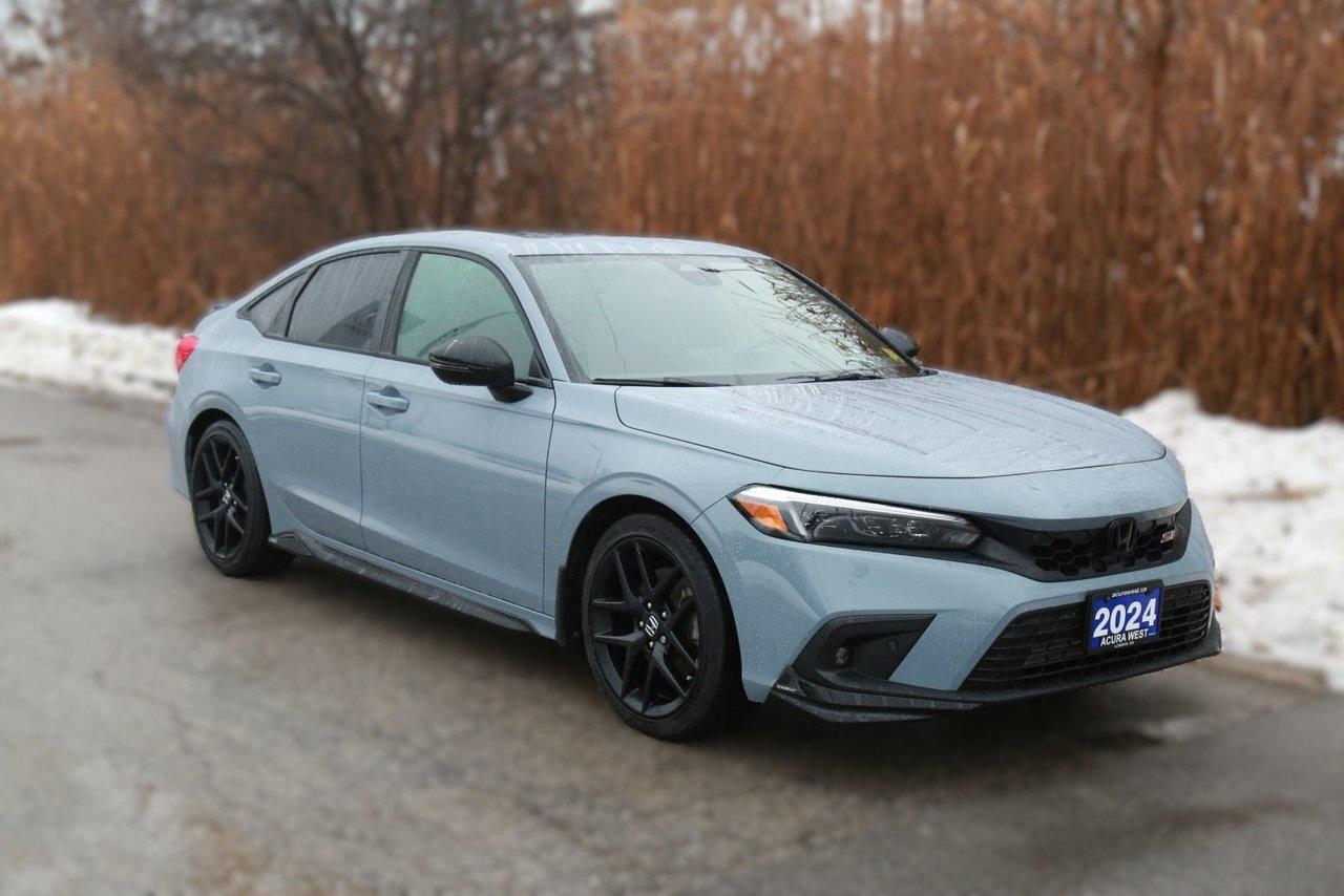 2024 Honda Civic Si Sedan HFP package Photo