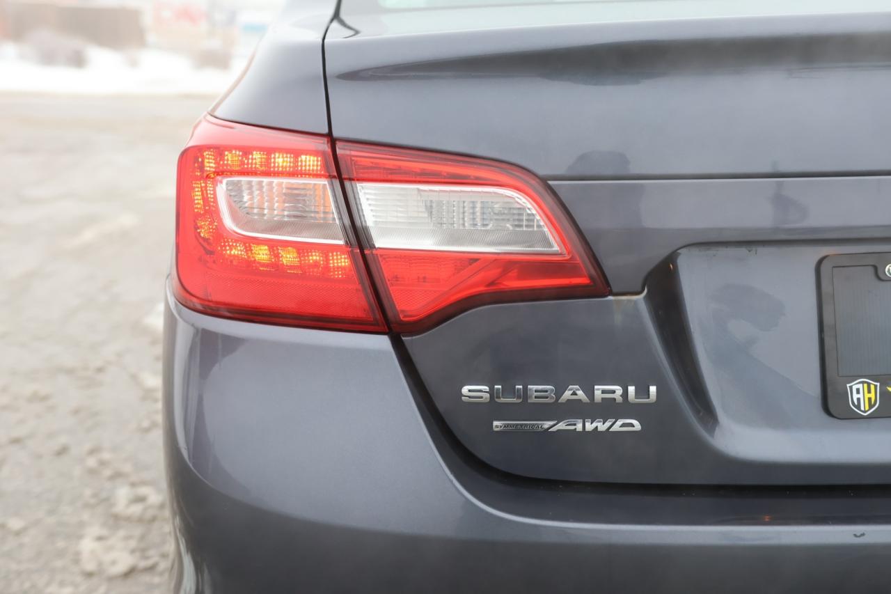 2015 Subaru Legacy LIMITED-3.6R-AWD/NAV/LEATHER/SUNROOF/BLIS/F&R HEAT Photo
