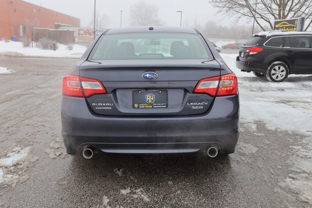 2015 Subaru Legacy LIMITED-3.6R-AWD/NAV/LEATHER/SUNROOF/BLIS/F&R HEAT Photo