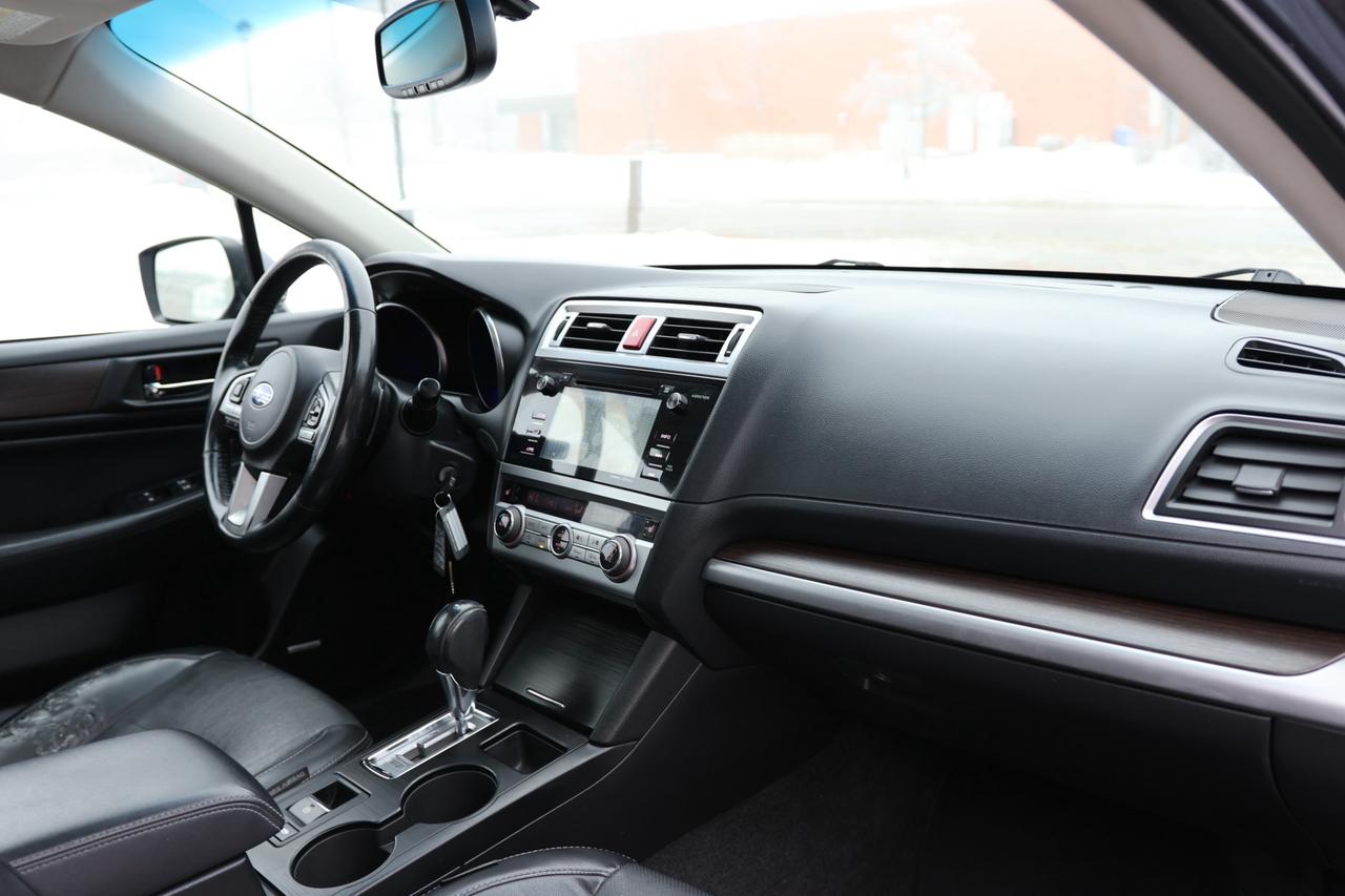 2015 Subaru Legacy LIMITED-3.6R-AWD/NAV/LEATHER/SUNROOF/BLIS/F&R HEAT Photo