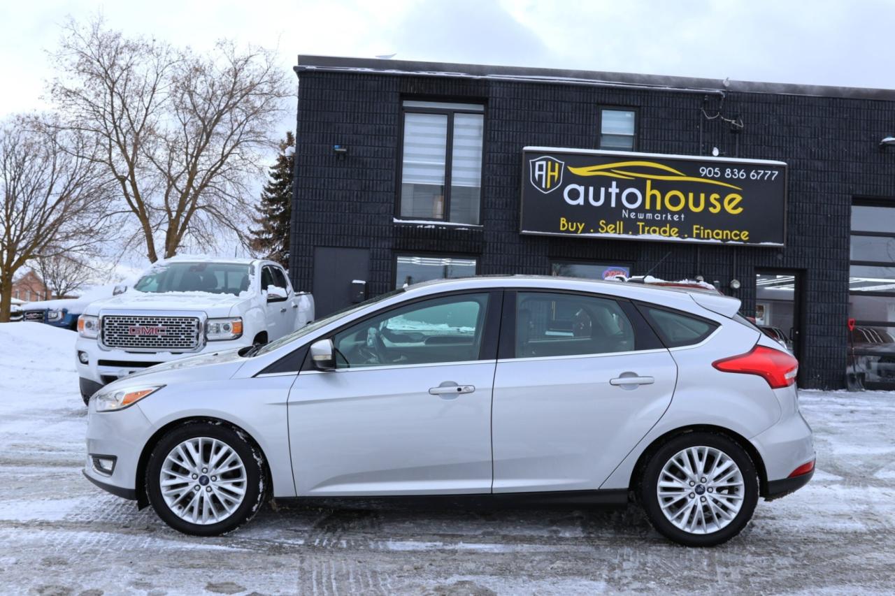 2018 Ford Focus TITANIUM-R STARTER/NAV/LEATHER/SUNROOF/BLUETOOTH/K Photo