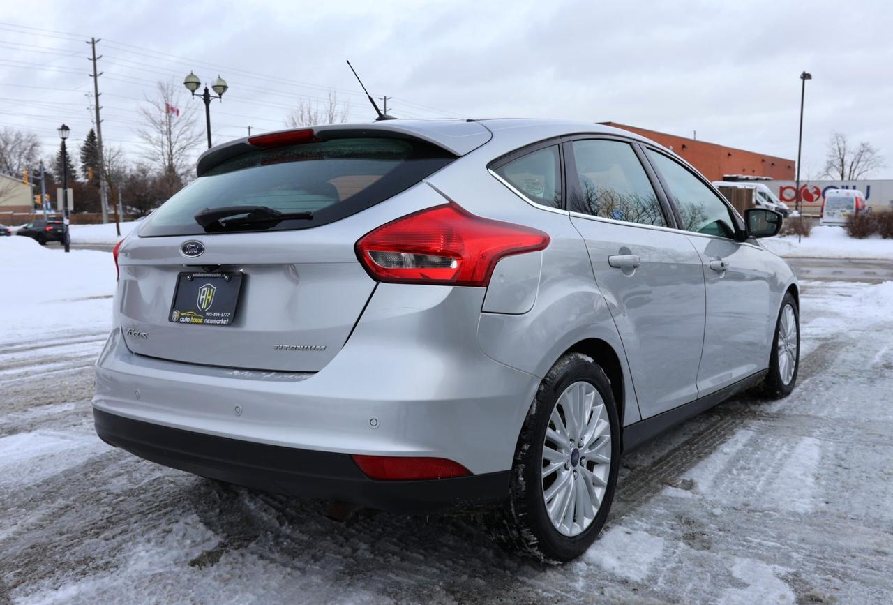 2018 Ford Focus TITANIUM-R STARTER/NAV/LEATHER/SUNROOF/BLUETOOTH/K Photo