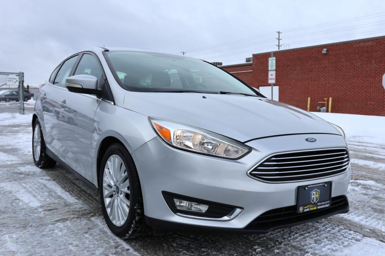 2018 Ford Focus TITANIUM-R STARTER/NAV/LEATHER/SUNROOF/BLUETOOTH/K Photo