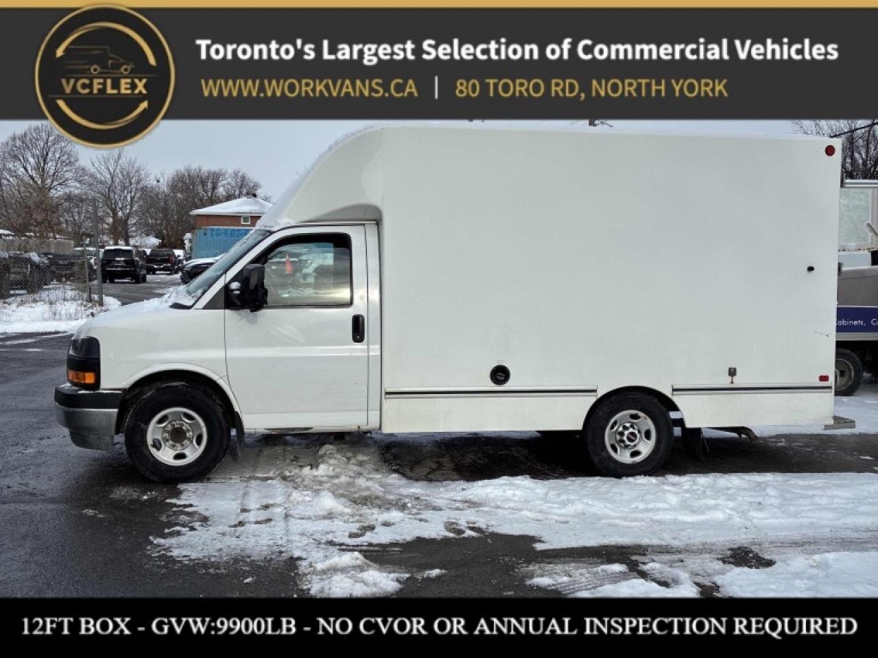 2017 GMC Savana G3500 - 12Ft Aerocell Box - 4.8L V8 Gas Photo0