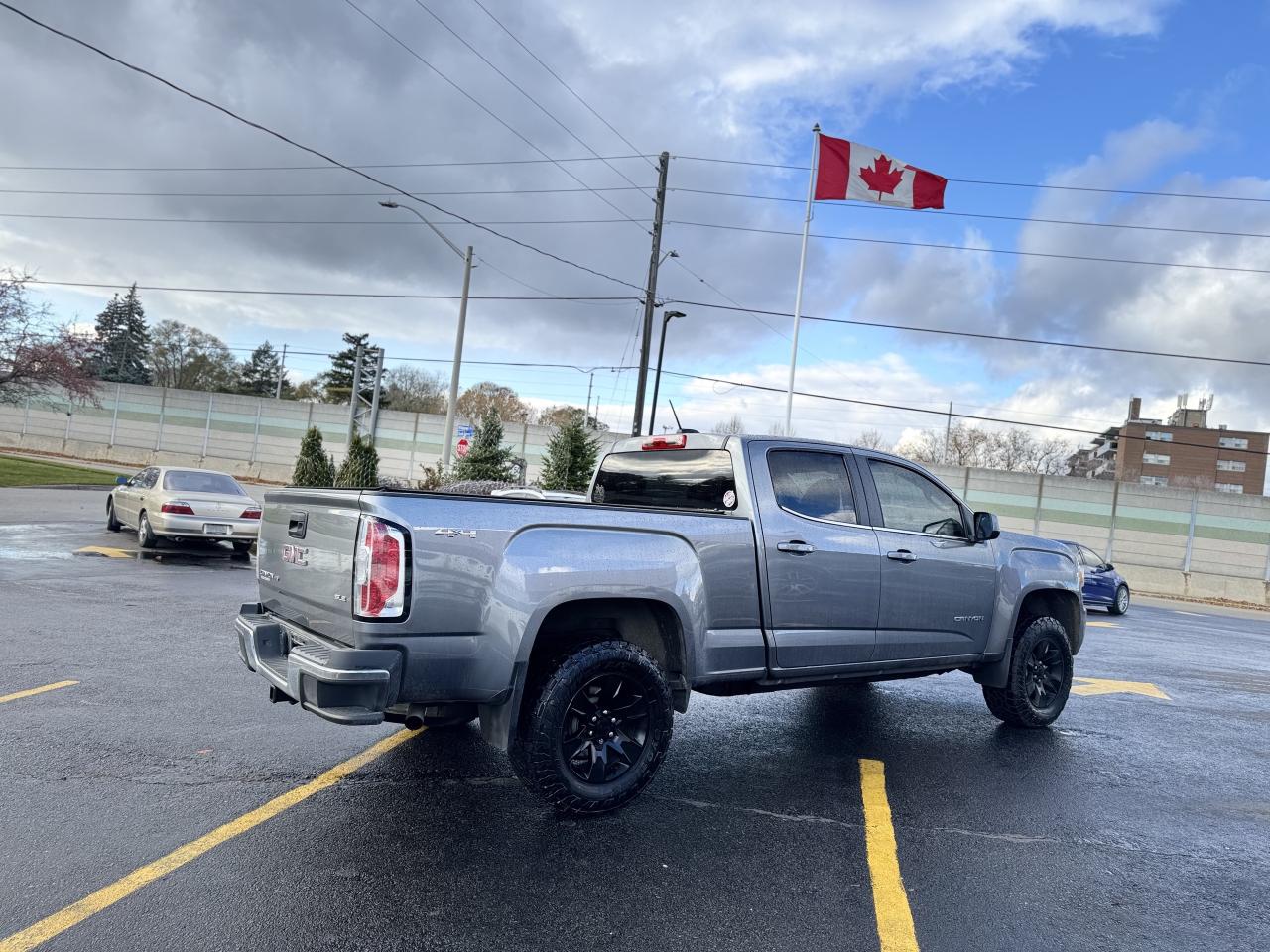 2018 GMC Canyon 4WD Crew Cab 128.3" All Terrain Photo